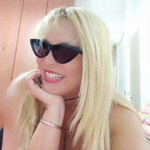 Meet your Posher, Ayelet